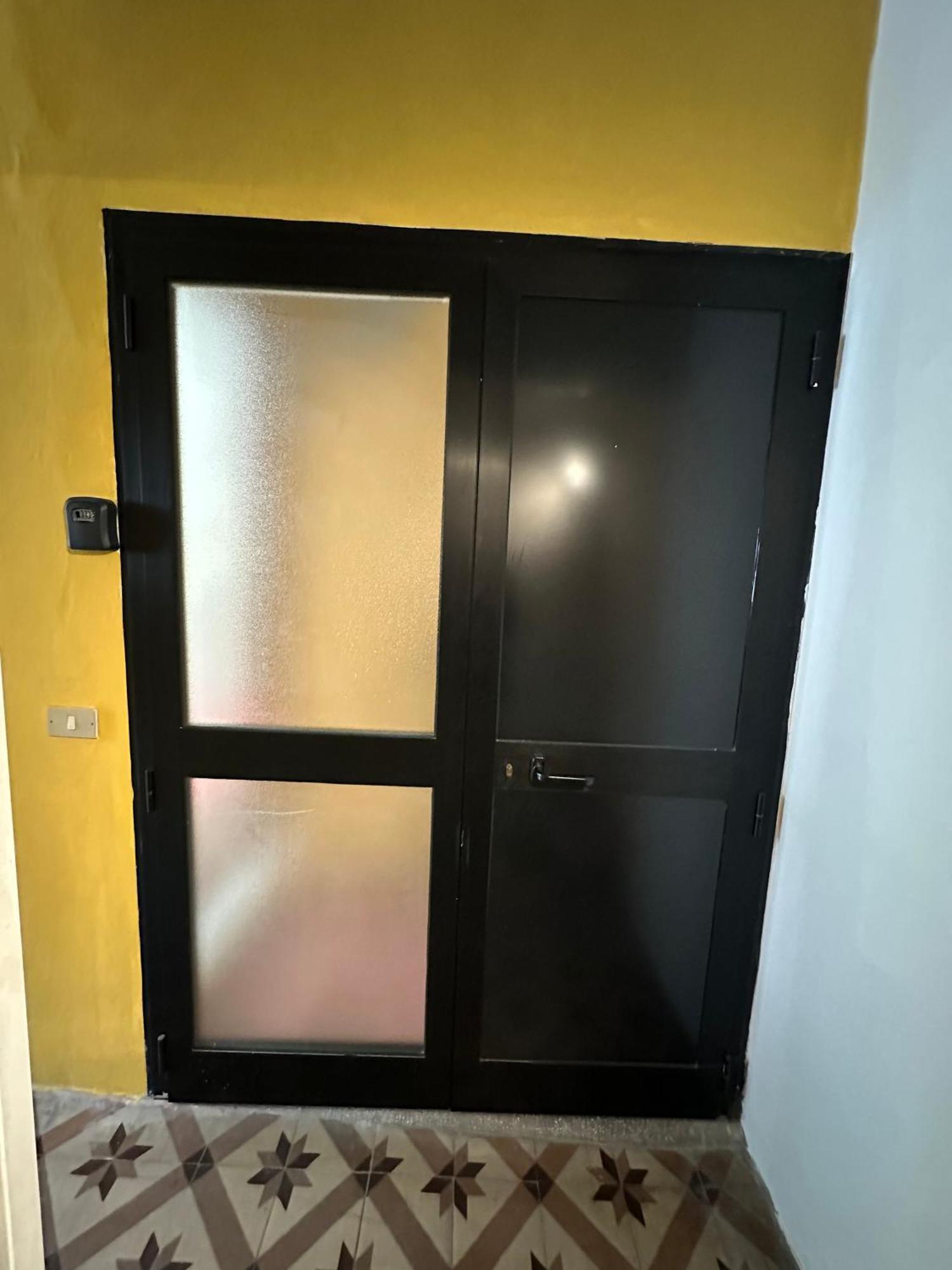 Apartamento Bilocale Economico, In Pieno Centro A Lucca Exterior foto